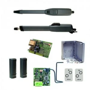 بوابة جراج مفصلية